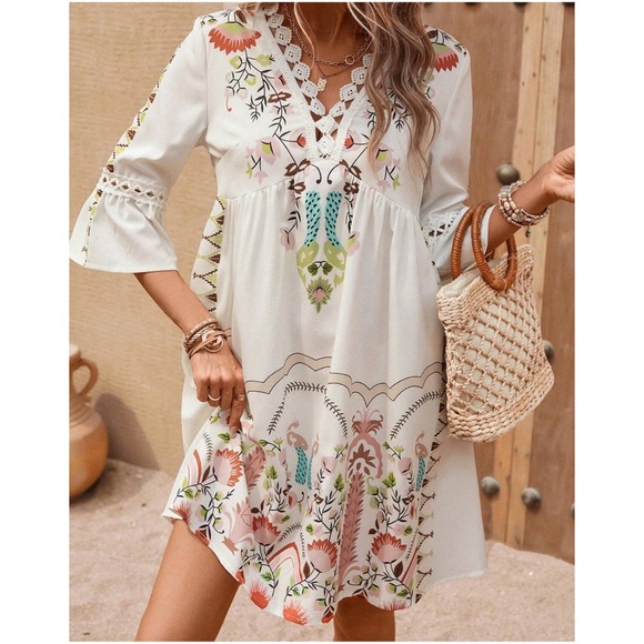 028 Boho Floral Print Lace Ruffle Sleeve Dress - Picture 3 of 4